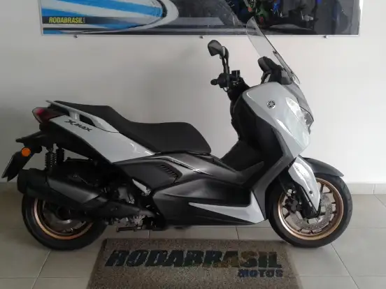 YAMAHA-XMAX 300 CONNECTED ABS YAMAHA-XMAX 300 CONNECTED ABS-2026