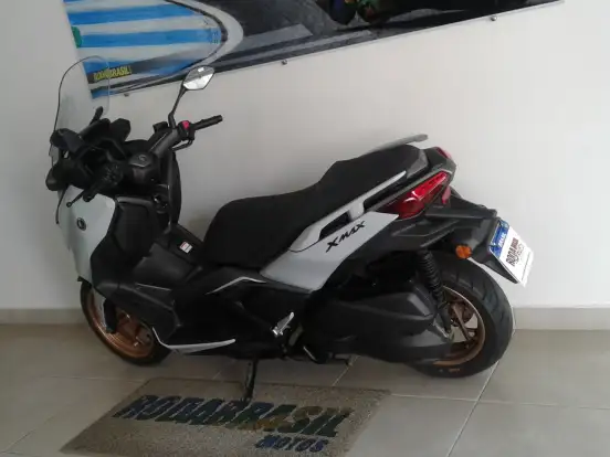 YAMAHA-XMAX 300 CONNECTED ABS YAMAHA-XMAX 300 CONNECTED ABS-2026