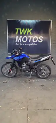 YAMAHA-XTZ 250 LANDER CONNECTED YAMAHA-XTZ 250 LANDER CONNECTED-2025