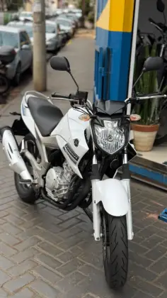 YAMAHA YS 250 FAZER 