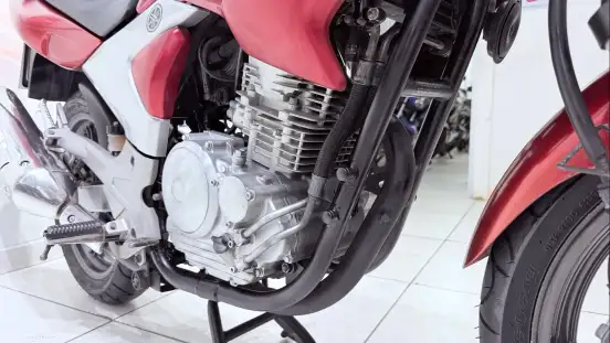 YAMAHA-YS 250 FAZER YAMAHA-YS 250 FAZER-2005