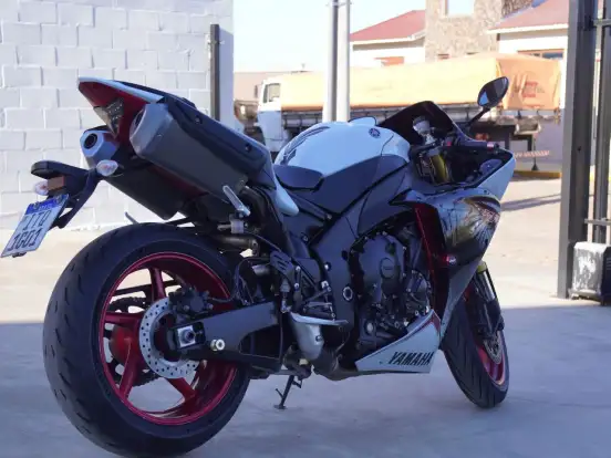 YAMAHA-YZF R1 YAMAHA-YZF R1-2013