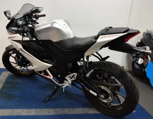 YAMAHA-YZF R15 YAMAHA-YZF R15-2026