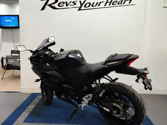 YAMAHA-YZF R15 YAMAHA-YZF R15-2026