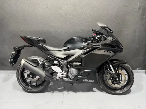 YAMAHA YZF R3 ABS CONNECTED 