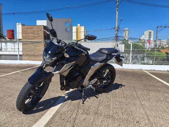 YAMAHA FZ25 FAZER ABS 