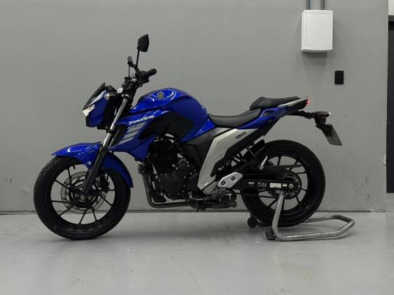 YAMAHA FZ25 FAZER ABS 