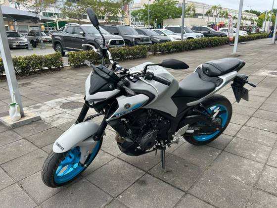 YAMAHA MT-03 CONNECTED ABS 