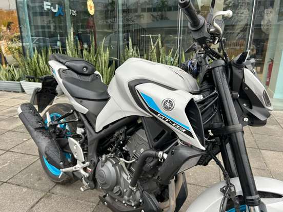 YAMAHA-MT-03 CONNECTED ABS YAMAHA-MT-03 CONNECTED ABS-2025