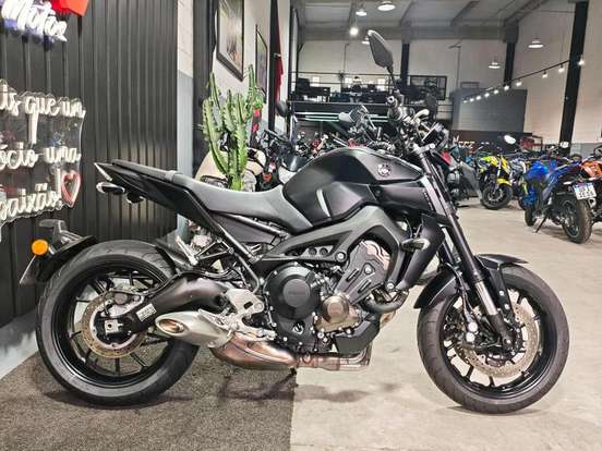YAMAHA-MT-09 YAMAHA-MT-09-2021