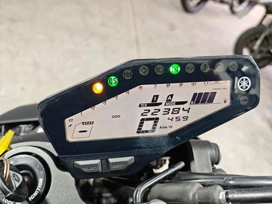 YAMAHA-MT-09 YAMAHA-MT-09-2021