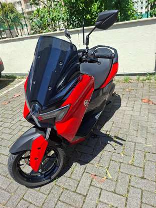 YAMAHA-NMAX CONNECTED 160 ABS-2025