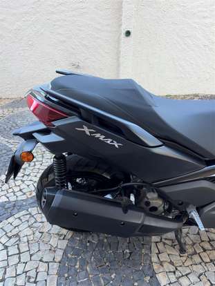 YAMAHA-XMAX 250 CONNECTED ABS-2025