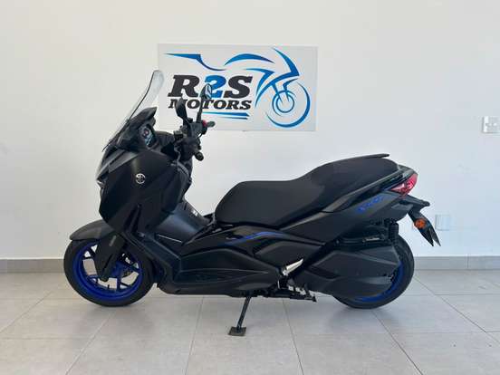 YAMAHA-XMAX 300 CONNECTED ABS YAMAHA-XMAX 300 CONNECTED ABS-2025