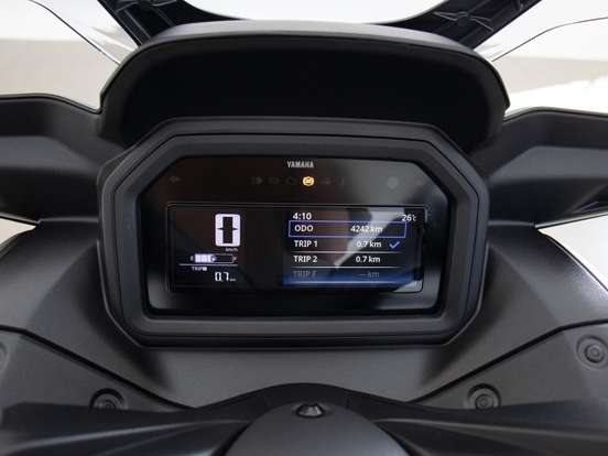 YAMAHA-XMAX 300 CONNECTED ABS YAMAHA-XMAX 300 CONNECTED ABS-2025