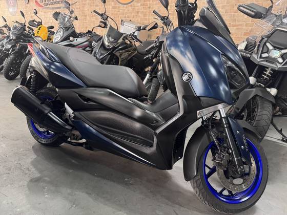 YAMAHA XMAX ABS 