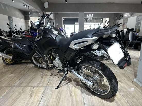 YAMAHA-XTZ 250 TÉNÉRÉ YAMAHA-XTZ 250 TÉNÉRÉ-2018