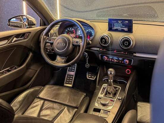 AUDI-A3-2016