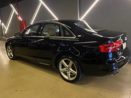 AUDI-A4-2015