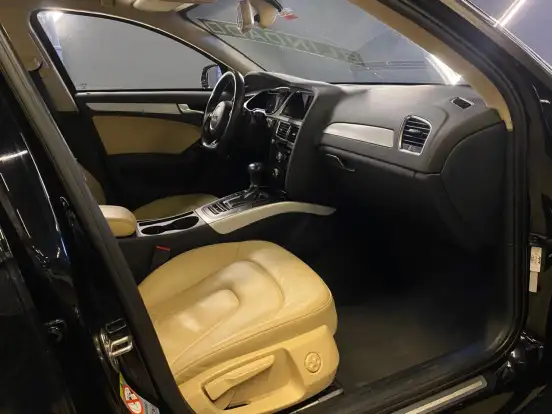 AUDI-A4-2015
