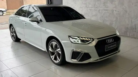 AUDI-A4-2020