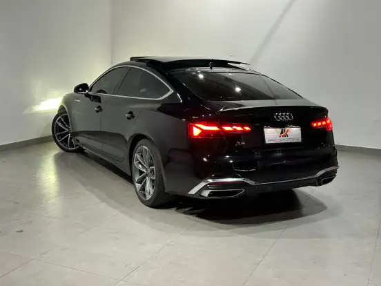 AUDI-A5-2022