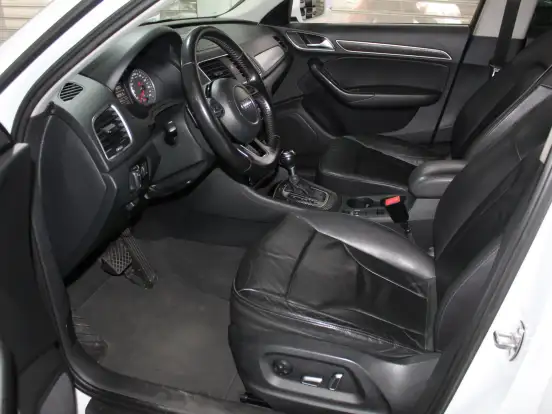 AUDI-Q3-1.4 TFSI AMBIENTE GASOLINA 4P S TRONIC AUDI-Q3-2017