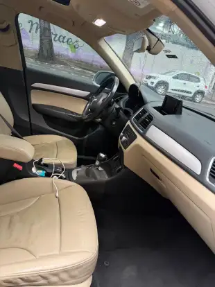 AUDI-Q3-2016