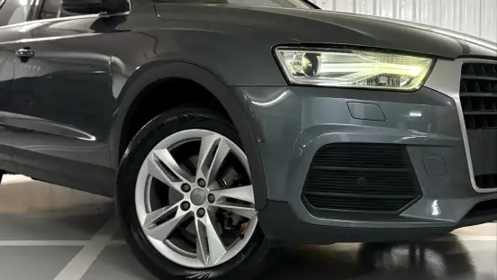 AUDI-Q3-2018
