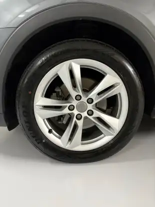 AUDI-Q3-2018