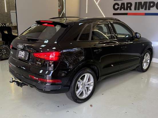 AUDI-Q3-2018