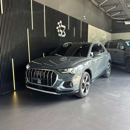 AUDI-Q3-2022