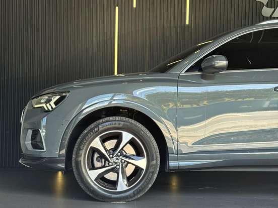 AUDI-Q3-2.0 40 TFSI GASOLINA PRESTIGE QUATTRO TIPTRONIC AUDI-Q3-2022