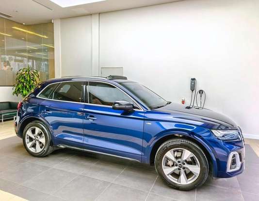 AUDI-Q5-2.0 45 TFSI GASOLINA S-LINE QUATTRO S TRONIC AUDI-Q5-2022