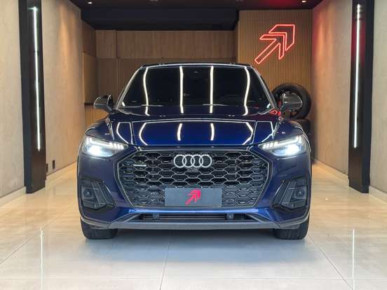 AUDI-Q5-2023