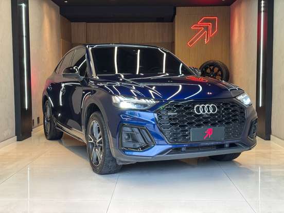 AUDI-Q5-2023