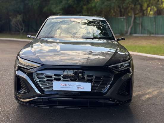AUDI-Q8 E-TRON-2023
