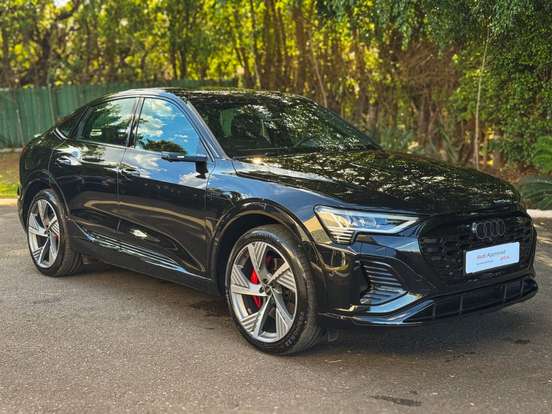 AUDI-Q8 E-TRON-55 ELÉTRICO LAUNCH EDITION QUATTRO AUDI-Q8 E-TRON-2023