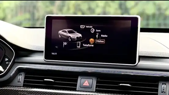 AUDI-RS5-2018