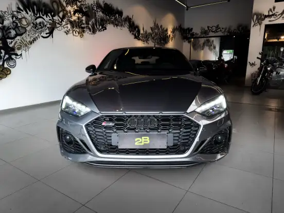 AUDI-RS5-2022