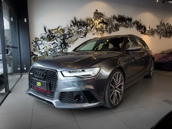 AUDI-RS6-2017