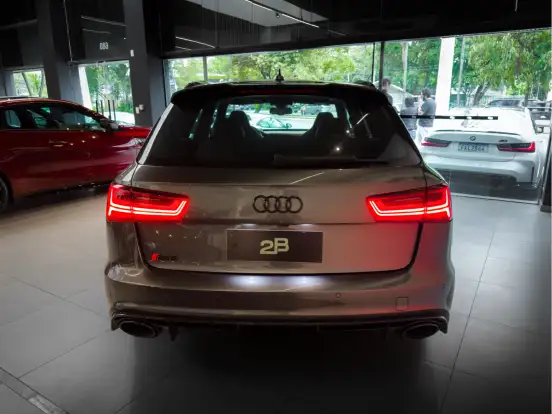 AUDI-RS6-4.0 AVANT V8 32V BI-TURBO GASOLINA 4P TIPTRONIC AUDI-RS6-2017