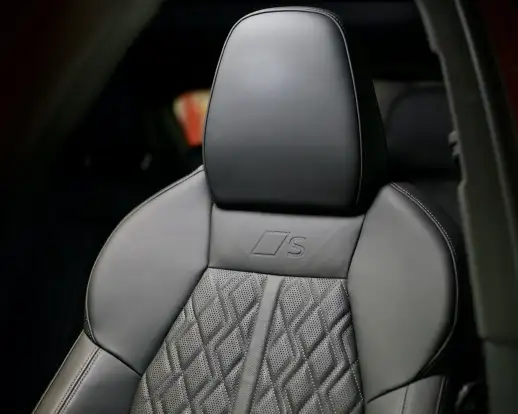 AUDI-SQ5-2025