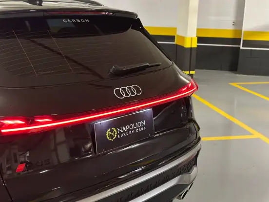 AUDI-SQ5-2025