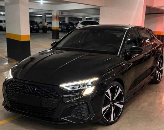 AUDI-A3-2022