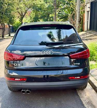 AUDI-Q3-2018
