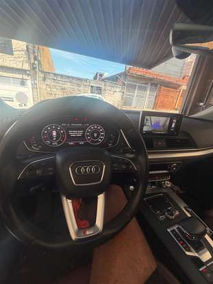AUDI-Q5-2019