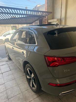 AUDI-Q5-2019