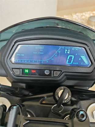 BAJAJ-DOMINAR 250 BAJAJ-DOMINAR 250-2026