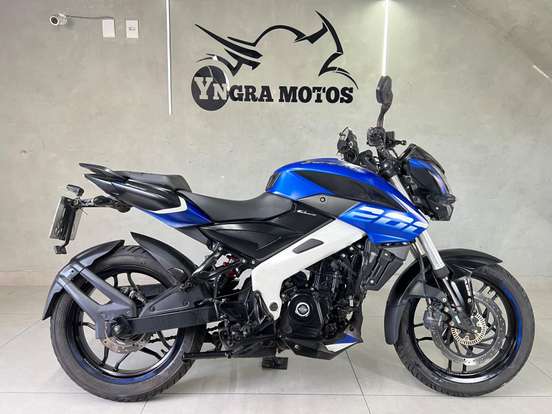 BAJAJ-DOMINAR 200-2023